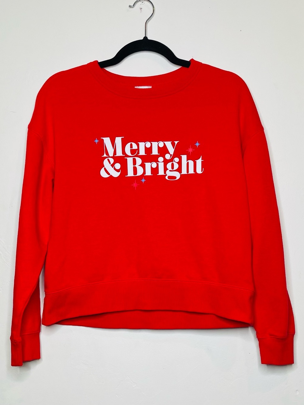 Wondershop Merry & Bright Christmas Sweatshirt Red Womenโs Small